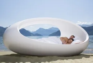 Lomme egg chair meet the egg bed larger4 300x204